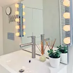 בית נופש Modern Beautiful House *
